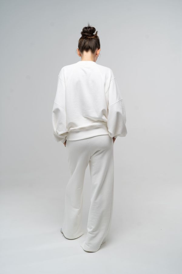 Костюм женский свитшот и штаны молочный 111006_milky фото